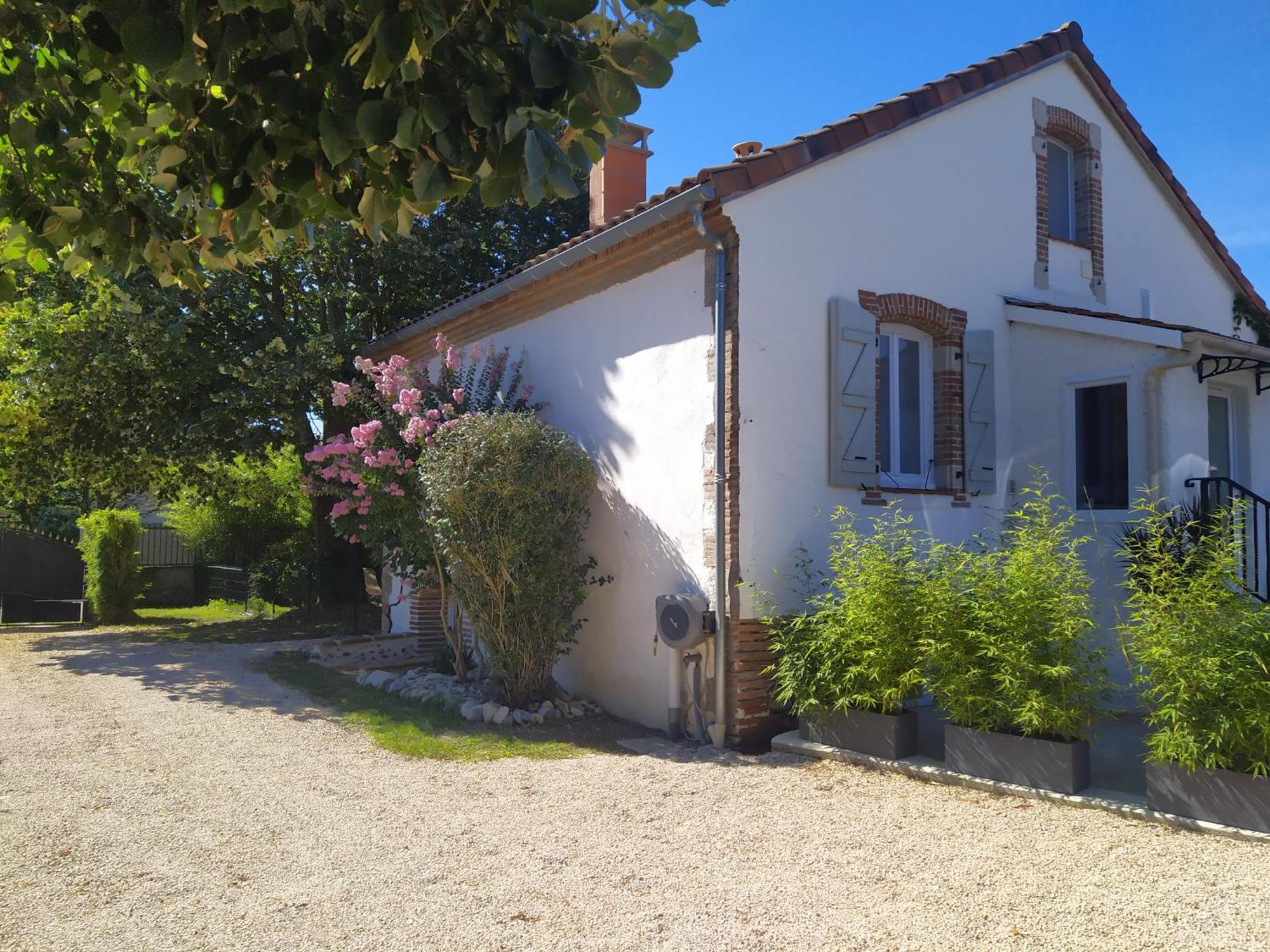 Villa Garona Avec Billard Proche Pyrenees Cazeres 外观 照片